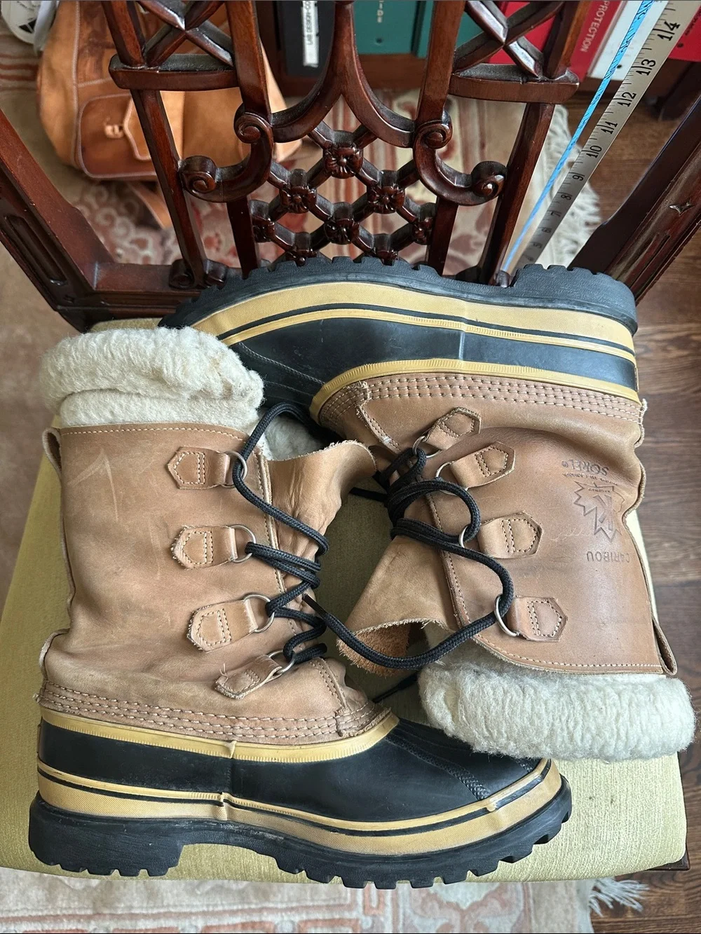Sorel Caribou Lace-Up Mid Waterproof Leather Wool Lined Cold Weather Boots